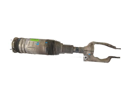 Used Left front shock absorber Left front shock absorber LAND ROVER RANGE ROVER SPORT II (L494) 4.4 SDV8 4x4 (340 hp) 34647963 34647963