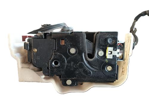 Front left lock VW TOURAN (1T1, 1T2) 1.9 TDI | BP30126644C98
