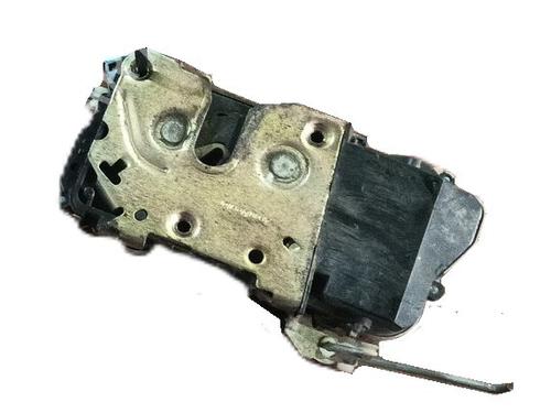 Front right lock CITROËN XSARA PICASSO (N68) 1.6 HDi | BP29884255C97 