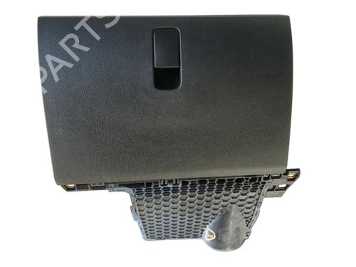 Used Glove box SKODA FABIA III (NJ3) 1.2 TSI (90 hp) 32684624