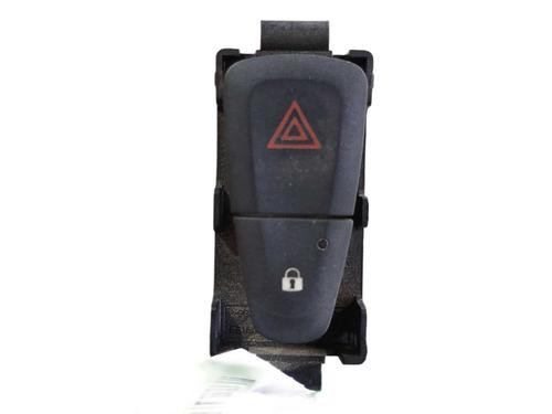 Used Warning switch Warning switch DACIA DOKKER Box Body/MPV 1.5 dCi 75 / Blue dCi 75 (FEJW, FEAH) (75 hp) 39943747 39943747