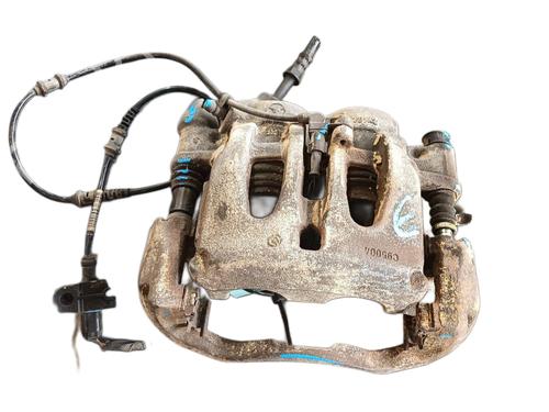 Used Right front brake caliper MERCEDES-BENZ SPRINTER 3-t Van (B910) 211 CDI (910.621, 910.623) (114 hp) 26566485