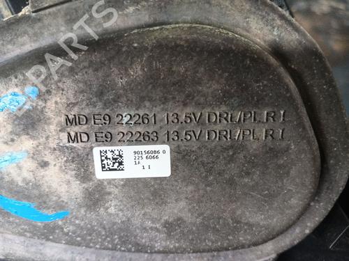 Right headlight BMW X1 (F48) sDrive 18 d | BP27405789C29 