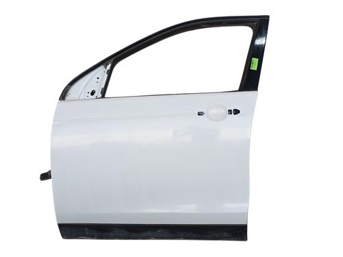 Used Left front door Left front door LAND ROVER DISCOVERY SPORT (L550) 2.0 D (150 hp) 33824654 33824654