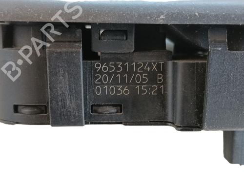 Left front window switch PEUGEOT 307 Break (3E) 2.0 HDI 110 | BP29131977I27 