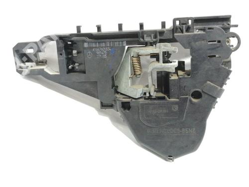 Used Front right exterior door handle Front right exterior door handle MERCEDES-BENZ M-CLASS (W164) ML 320 CDI 4-matic (164.122) (224 hp) 8492567 8492567