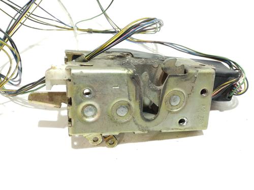 Used Front left lock MERCEDES-BENZ SPRINTER 4-t Platform/Chassis (B904) [1995-2012]  8697164