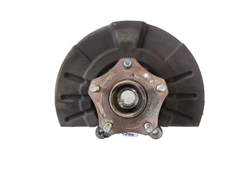 Fusee links voor Fusee links voor SUZUKI GRAND VITARA II (JT, TE, TD) 1.9 DDiS All-wheel Drive (JT419, TD44, JB419WD, JB419XD,... (129 hp) 34624165 34624165