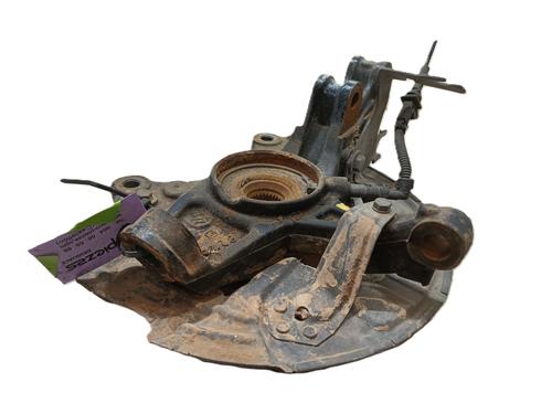 Used Right front steering knuckle Right front steering knuckle PEUGEOT 3008 II SUV (MC_, MR_, MJ_, M4_) 1.5 BlueHDi 130 (131 hp) 33621072 33621072