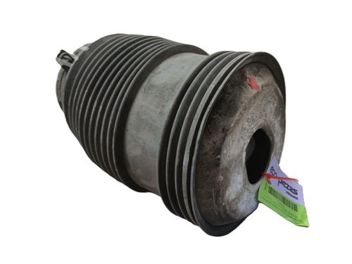 Used Right rear shock absorber Right rear shock absorber MERCEDES-BENZ E-CLASS T-Model (S213) E 220 d (213.204) (194 hp) 36039684 36039684