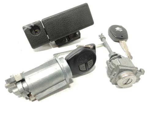 Used Ignition barrel SUZUKI GRAND VITARA II (JT, TE, TD) 2.4 All-wheel Drive (JB424) (169 hp) 10281105
