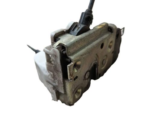 Używane Zamek drzwi przednich lewych CITROËN C3 I (FC_, FN_) 1.4 HDi (68 hp) 30937104