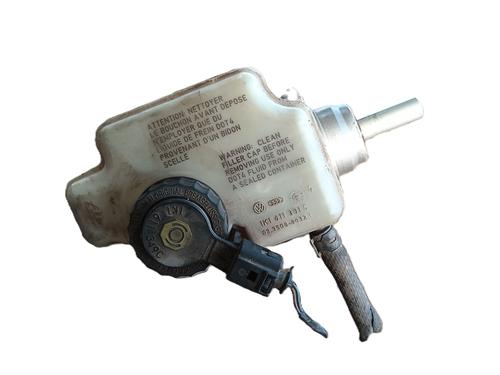 Hovedbremsecylinder VW JETTA III (1K2) 1.9 TDI (105 hp) 28097629