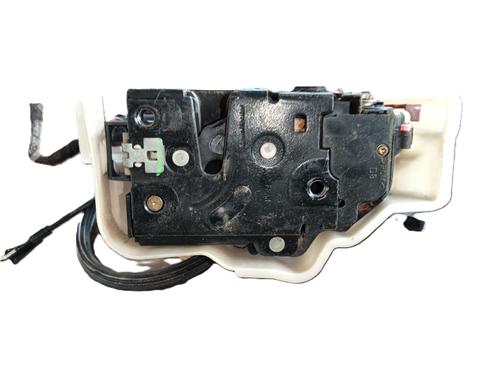 Rear right lock VW TOURAN (1T1, 1T2) 1.9 TDI | BP30126645C99