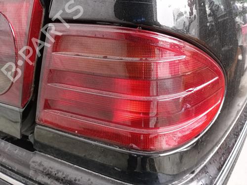 Right taillight MERCEDES-BENZ E-CLASS (W210)  | BP16908868C35 