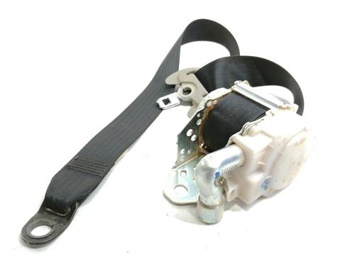 Used Front right seatbelt TOYOTA RAV 4 III (_A3_) 2.2 D 4WD (ALA30_, ALA30R) (150 hp) 8735567