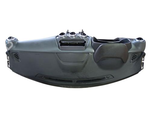 Used Dashboard NISSAN JUKE (F16_) 1.0 (114 hp) 30963485