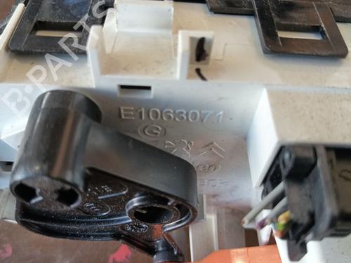 Climate control PEUGEOT 208 I (CA_, CC_) 1.6 BlueHDi 100 | BP29887398I5