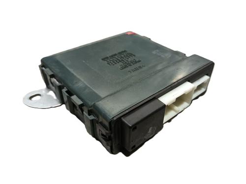 Used Electronic module LEXUS IS II (_E2_) 220d (ALE20) (177 hp) 19405584
