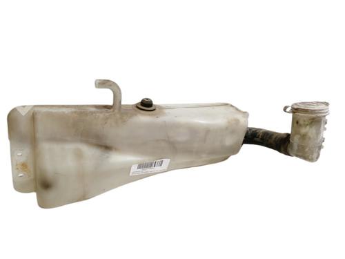 Used Windscreen washer tank Windscreen washer tank MITSUBISHI PAJERO II (V3_W, V2_W, V4_W, V5_W) 2.5 TD 4WD (V24W) (99 hp) 10560744 10560744