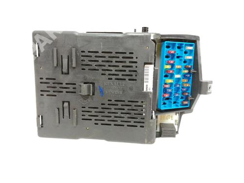 Used Fuse box Fuse box RENAULT SCÉNIC I MPV (JA0/1_, FA0_) 1.9 dTi (JA1U) (80 hp) 8360936 8360936
