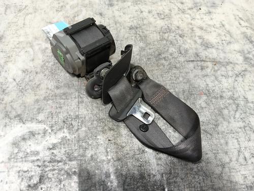 Used Rear left seatbelt CHEVROLET CAPTIVA (C100, C140) 2.0 D 4WD (150 hp) 18831970