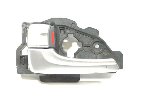 Used Rear left interior door handle HYUNDAI ix35 (LM, EL, ELH) 1.7 CRDi (116 hp) 8212225
