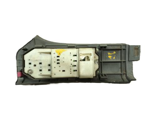 Left front window switch TOYOTA YARIS (_P9_) 1.3 VVT-i (SCP90_, SCP90R) | BP34364271I27 - Image 2