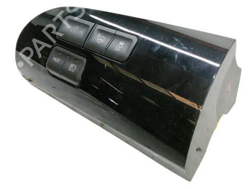Used Switch TOYOTA PRIUS (_W5_) [2015-2022]  9975170