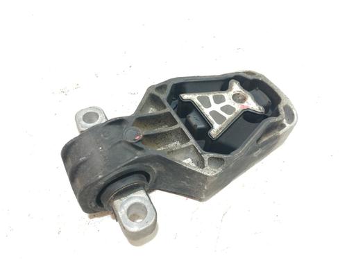 Support de moteur MERCEDES-BENZ GLA-CLASS (X156) GLA 180 (156.942) (122 hp) 13086092