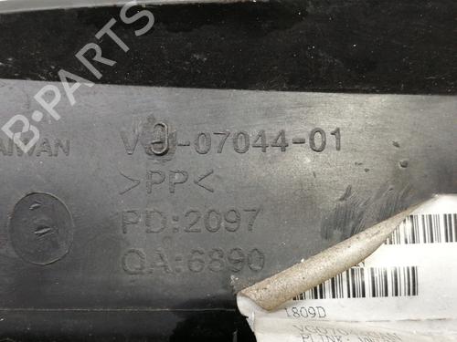Grille VW PASSAT B5.5 (3B3)  | BP11750464C40 