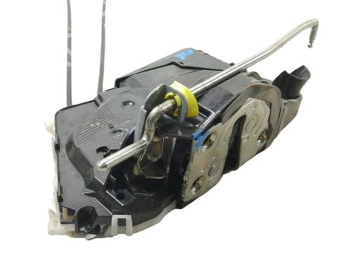 Used Front left lock TOYOTA YARIS (_P13_) 1.0 (KSP130_, KSP130) (69 hp) 11346820