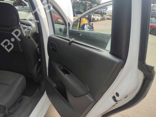 Rudehejsemekanisme Højre bagtil Rudehejsemekanisme Højre bagtil PEUGEOT 5008 (0U_, 0E_) 2.0 HDi 150 / BlueHDi 150 (150 hp) 39803095 39803095
