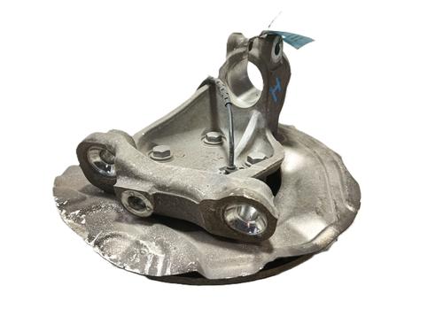 Used Left front steering knuckle BMW 1 (E87) 116 i (115 hp) 17774752