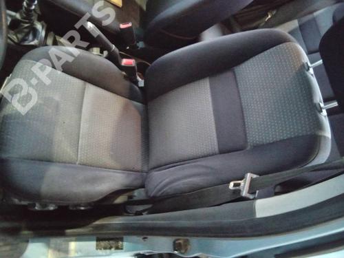 Used Left front seat Left front seat HYUNDAI GETZ (TB) 1.5 CRDi (88 hp) 9557256 9557256