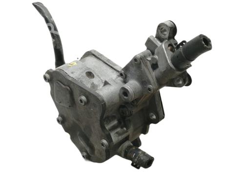 Used Vacuum pump SKODA FABIA II Combi (545) 1.9 TDI (105 hp) 10501864