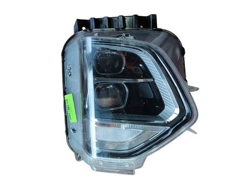 Right headlight HYUNDAI SANTA FÉ IV (TM, TMA) 2.2 CRDi 92102S1110 | 92102S1110