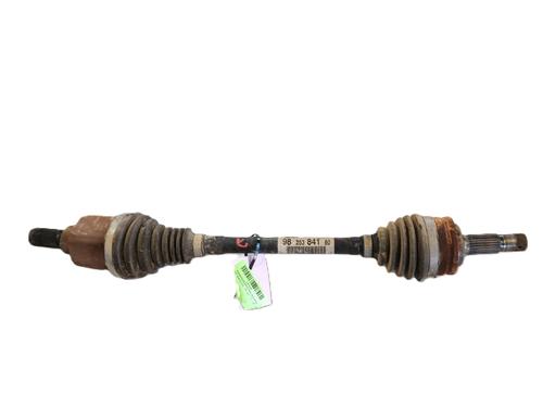 Used Left front driveshaft Left front driveshaft PEUGEOT 2008 II (UD_, US_, UY_, UJ_, UR_, UC_) 1.2 PureTech 130 (USHNS, URHNS) (130 hp) 34121926 34121926
