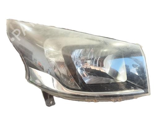 Used Right headlight Right headlight OPEL VIVARO B Van (X82) 1.6 CDTI (05) (116 hp) 34444453 34444453