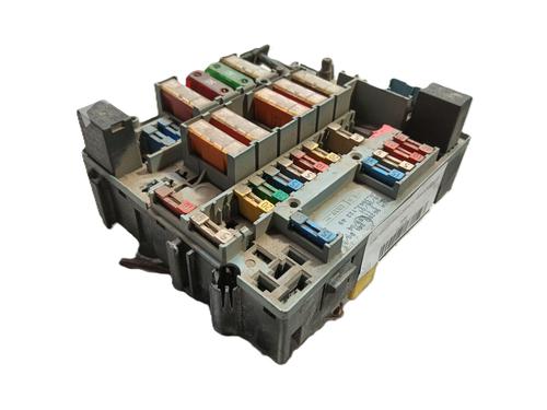 Used Fuse box CITROËN XSARA PICASSO (N68) 2.0 HDi (90 hp) 21572486