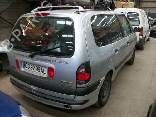 Right headlight RENAULT ESPACE III (JE0_)  | BP5347571C29 