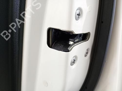 Front right lock NISSAN JUKE (F15) 1.2 DIG-T | BP21288214C97 