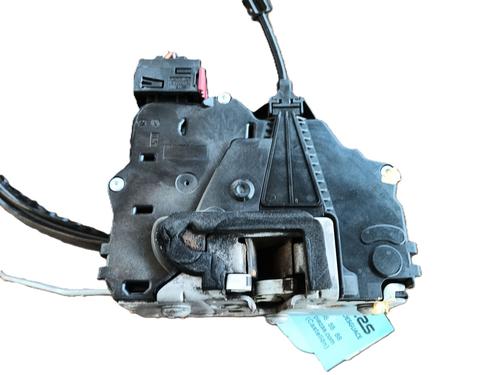 Front left lock PEUGEOT BOXER Van 2.2 BlueHDi 140 | BP30269872C98