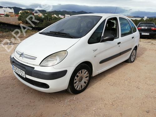 Left front fenders CITROËN XSARA PICASSO (N68) 1.6 HDi | BP16017917C41 