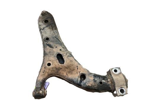 Used Left front suspension arm Left front suspension arm SUBARU OUTBACK (BS) 2.0 D AWD (BSD) (150 hp) 33622468 33622468