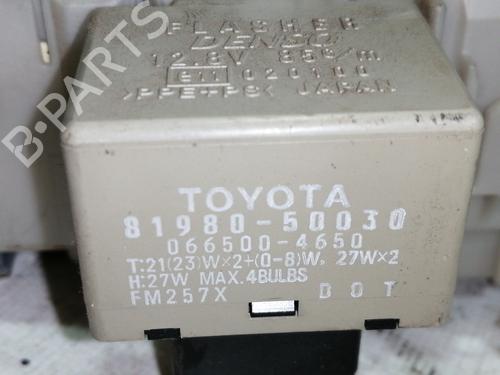Fuse box TOYOTA RAV 4 II (_A2_)  | BP10561393E1 
