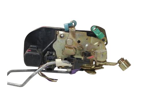 Front left lock CHRYSLER VOYAGER IV (RG, RS) 2.4 | BP10198832C98 