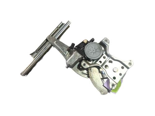 Alzacristallo posteriore sinistro Alzacristallo posteriore sinistro SUZUKI SX4 (EY, GY) 1.6 VVT (RW416, YA21S) (107 hp) 36560968 36560968