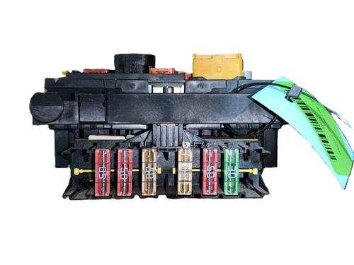Fuse box PEUGEOT 308 SW I (4E_, 4H_) 1.6 HDi | BP28188556E1 