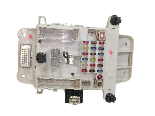 Fuse box TOYOTA RAV 4 II (_A2_)  | BP10561393E1 